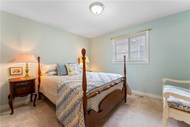 89 Basswood Drive, House detached with 2 bedrooms, 3 bathrooms and 4 parking in Guelph ON | Image 9