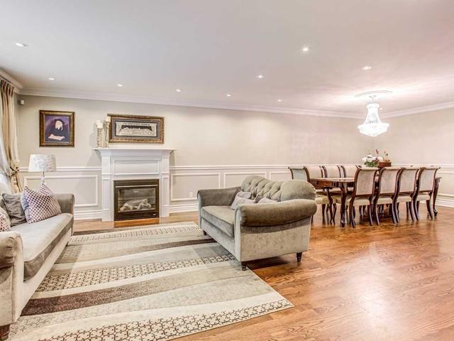 79 Baycrest Ave, House detached with 5 bedrooms, 5 bathrooms and 2 parking in Toronto ON | Image 24