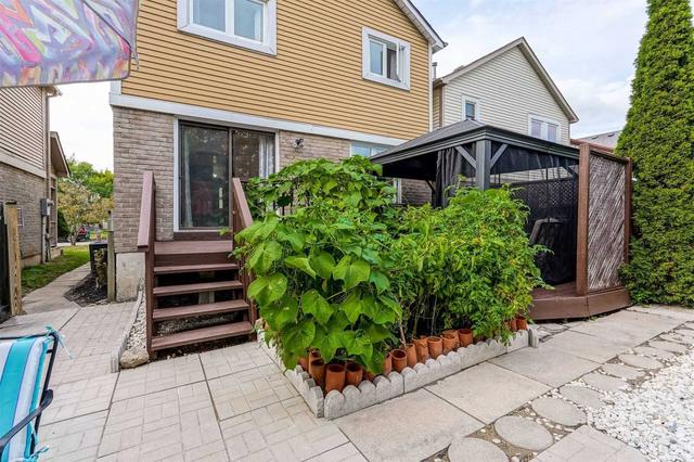 7232 Corrine Cres, House detached with 3 bedrooms, 3 bathrooms and 5 parking in Mississauga ON | Image 18