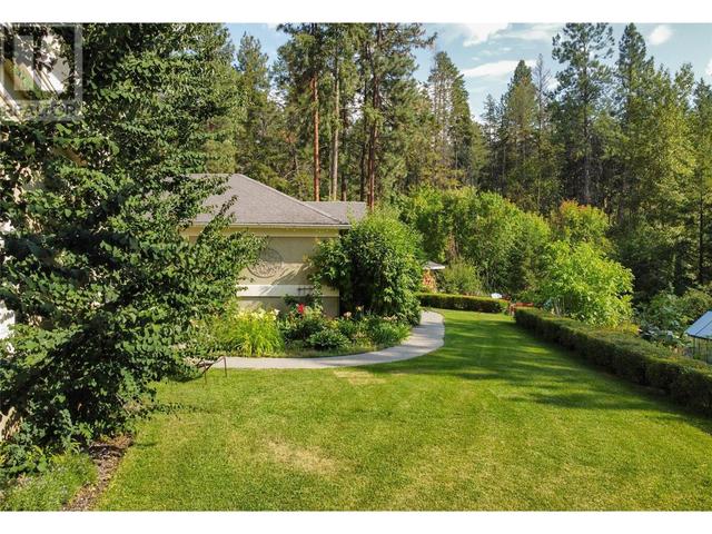 3605 Luxmoore Road, House detached with 5 bedrooms, 3 bathrooms and 8 parking in Kelowna BC | Image 98