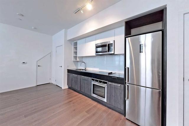th01 - 68 Shuter St, Townhouse with 2 bedrooms, 3 bathrooms and 1 parking in Toronto ON | Image 2