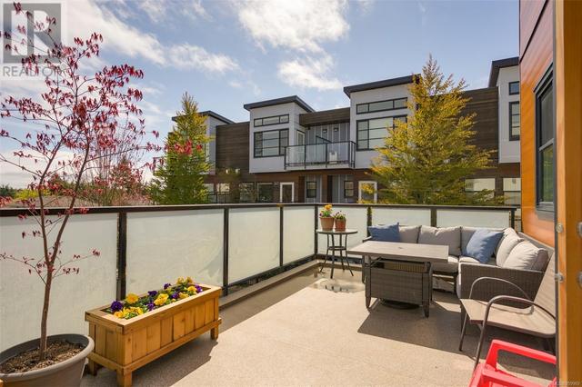 1 - 4009 Cedar Hill Rd, House attached with 3 bedrooms, 4 bathrooms and 4 parking in Saanich BC | Image 14
