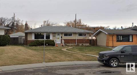 9524 129a Av Nw, House detached with 3 bedrooms, 1 bathrooms and null parking in Edmonton AB | Card Image