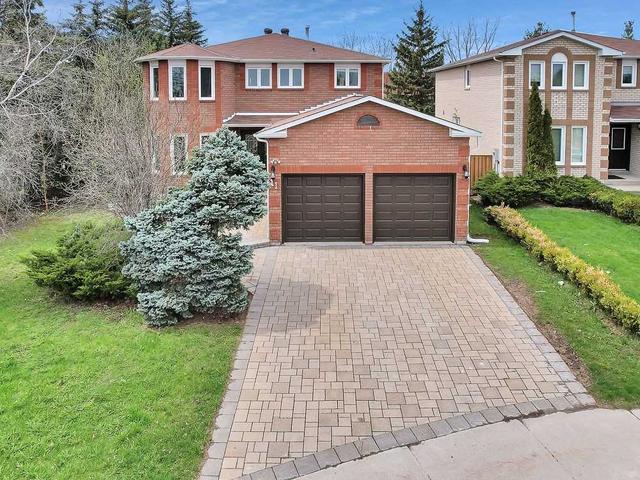 11 Coldstream Cres, House detached with 4 bedrooms, 4 bathrooms and 4 parking in Richmond Hill ON | Image 12