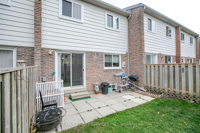 80 - 900 Central Park Dr, Townhouse with 3 bedrooms, 2 bathrooms and 1 parking in Brampton ON | Image 31