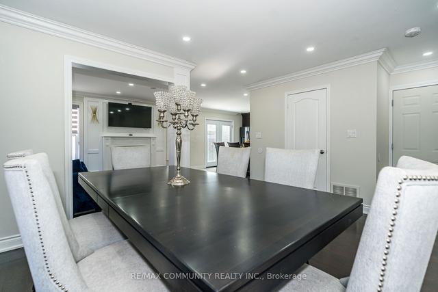 4 Kershaw St, House detached with 3 bedrooms, 4 bathrooms and 3 parking in Brampton ON | Image 3
