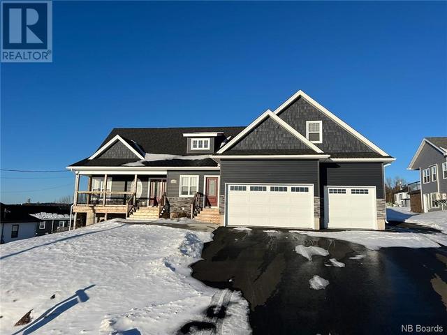 11 Waverly Lane, House detached with 6 bedrooms, 3 bathrooms and null parking in Quispamsis NB | Image 2