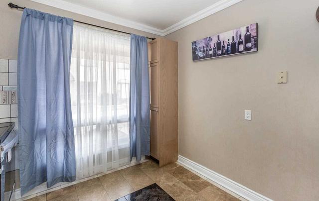 132 - 21 Livonia Pl, Townhouse with 4 bedrooms, 3 bathrooms and 2 parking in Toronto ON | Image 6