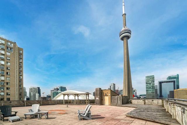 1001 - 250 Queens Quay W, Condo with 1 bedrooms, 1 bathrooms and 1 parking in Toronto ON | Image 24