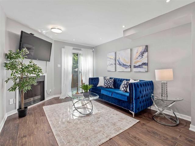 163 Rhodes Ave, House semidetached with 3 bedrooms, 2 bathrooms and 2 parking in Toronto ON | Image 3