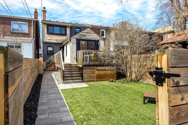 467 Willard Ave, House detached with 3 bedrooms, 4 bathrooms and 1 parking in Toronto ON | Image 31