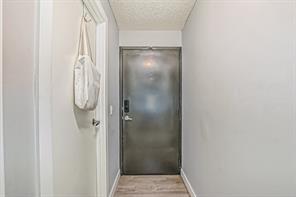 303 - 1917 24a Street Sw, Condo with 2 bedrooms, 1 bathrooms and 1 parking in Calgary AB | Image 3