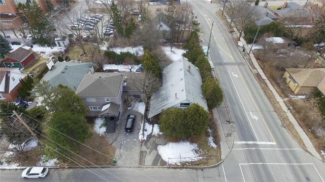 189 Churchill Ave, House detached with 4 bedrooms, 2 bathrooms and 6 parking in Toronto ON | Image 11