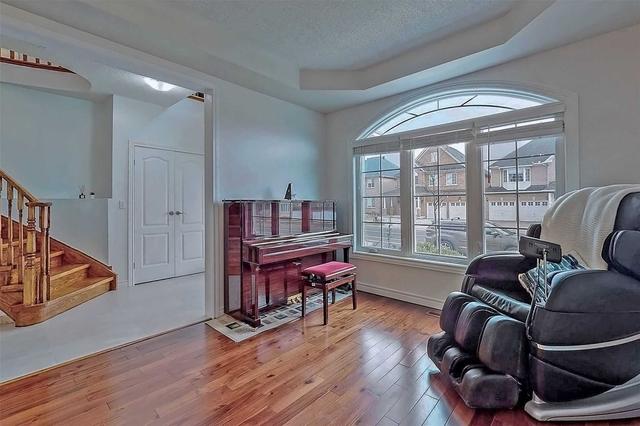 32 Castlemore Ave, House detached with 4 bedrooms, 4 bathrooms and 4 parking in Markham ON | Image 29