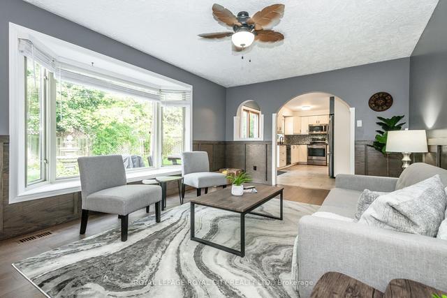 236 Ironwood Rd, House detached with 3 bedrooms, 4 bathrooms and 4 parking in Guelph ON | Image 7