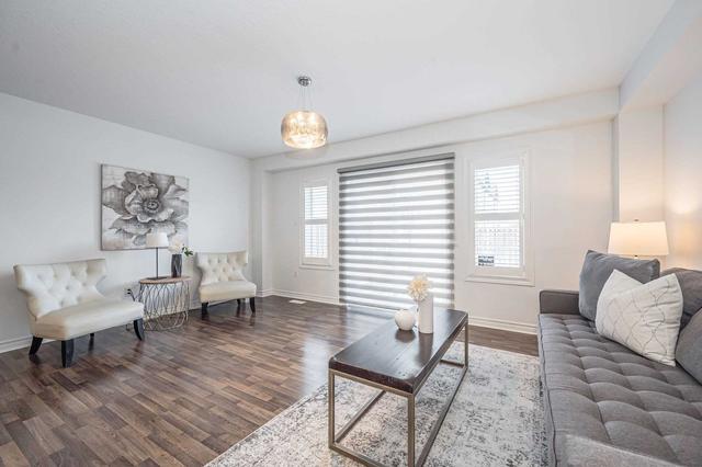 34 Arlington Cres, Townhouse with 3 bedrooms, 3 bathrooms and 2 parking in Guelph ON | Image 14