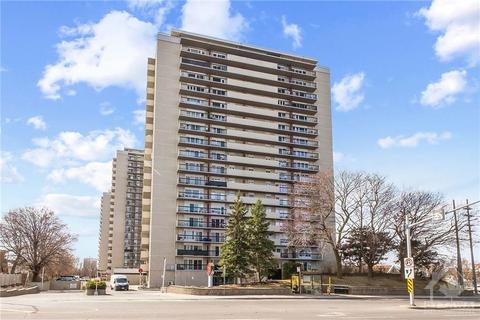 1209 - 158 Mcarthur Avenue, Condo with 2 bedrooms, 1 bathrooms and 1 parking in Ottawa ON | Card Image
