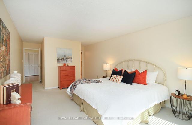 2005 - 75 Wynford Hts Cres, Condo with 3 bedrooms, 2 bathrooms and 2 parking in Toronto ON | Image 16
