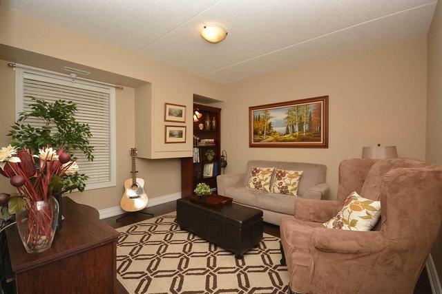 211 - 1380 Main St E, Condo with 3 bedrooms, 2 bathrooms and 2 parking in Milton ON | Image 14