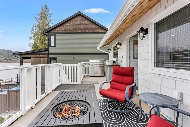 9819 Hall Street, House detached with 3 bedrooms, 3 bathrooms and 6 parking in Mission BC | Image 27