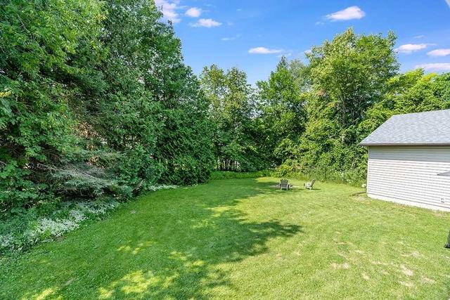14 Joy Ave, House detached with 3 bedrooms, 2 bathrooms and 8 parking in Oro Medonte ON | Image 13