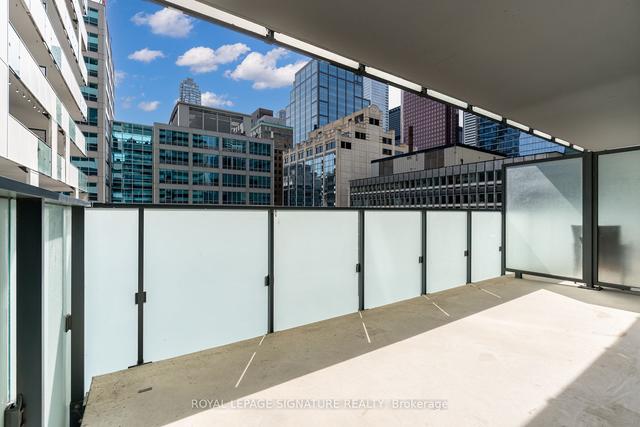 808 - 25 Richmond St E, Condo with 1 bedrooms, 2 bathrooms and 0 parking in Toronto ON | Image 20