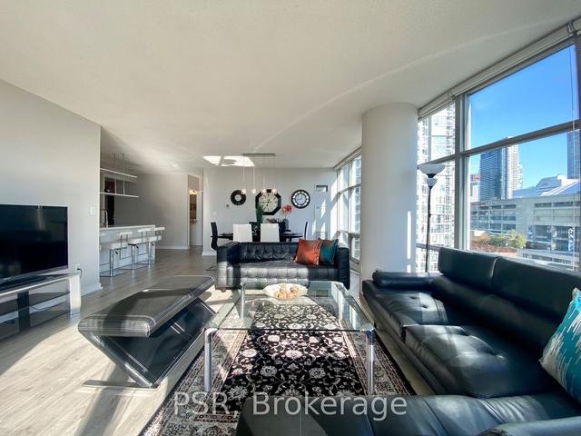1009 - 35 Mariner Terr, Condo with 2 bedrooms, 2 bathrooms and 1 parking in Toronto ON | Image 28