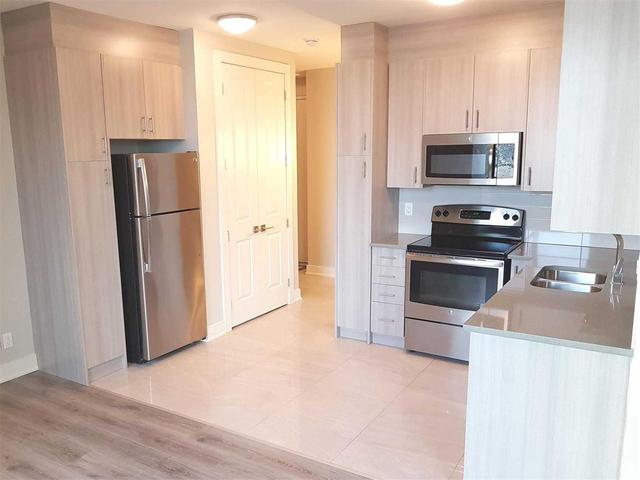 609 - 150 Main St W, Condo with 2 bedrooms, 2 bathrooms and 0 parking in Hamilton ON | Image 2