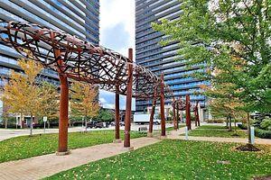 711 - 33 Singer Crt, Condo with 2 bedrooms, 2 bathrooms and 1 parking in Toronto ON | Image 24
