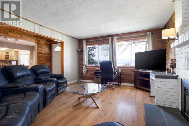 5093 Salmon River Rd Road, House detached with 3 bedrooms, 1 bathrooms and null parking in Spallumcheen BC | Image 24
