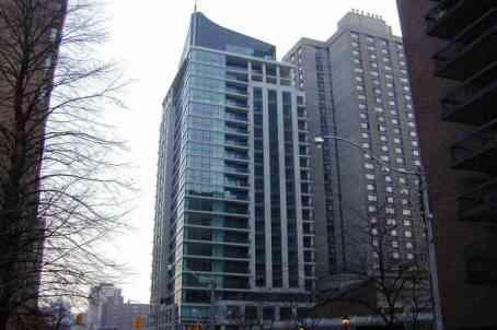 405 - 1121 Bay St, Condo with 1 bedrooms, 1 bathrooms and 1 parking in Toronto ON | Image 1