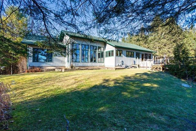 398 Coons Rd, House detached with 4 bedrooms, 2 bathrooms and 6 parking in Rideau Lakes ON | Image 3