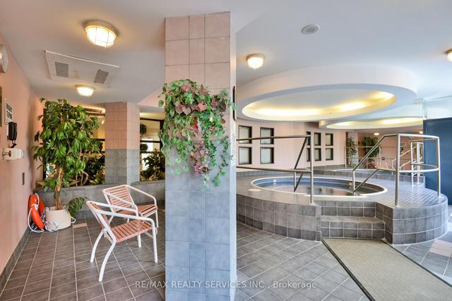 412 - 10 Laurelcrest St, Condo with 2 bedrooms, 2 bathrooms and 2 parking in Brampton ON | Image 19