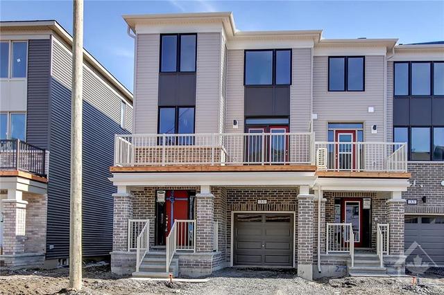 43 Stitch Mews, Townhouse with 4 bedrooms, 3 bathrooms and 2 parking in Ottawa ON | Image 1