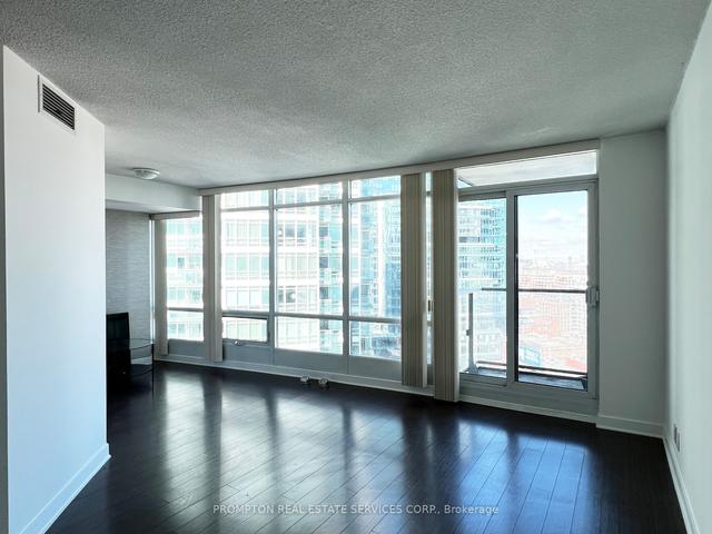 2501 - 373 Front St W, Condo with 1 bedrooms, 1 bathrooms and 1 parking in Toronto ON | Image 16
