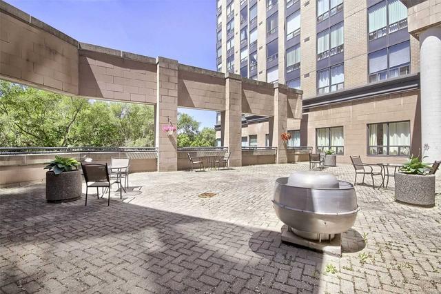 1604 - 1 Hickory Tree Rd, Condo with 2 bedrooms, 2 bathrooms and 1 parking in Toronto ON | Image 25