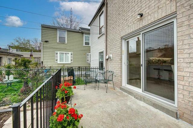 162 Claremont St, House attached with 4 bedrooms, 4 bathrooms and 2 parking in Toronto ON | Image 29