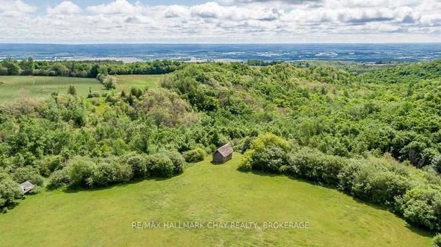 3627 5 Nottawasaga Conc. Rd S, House detached with 4 bedrooms, 2 bathrooms and 15 parking in Clearview ON | Image 4