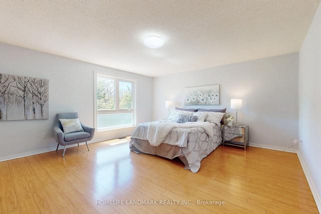 55 Ashmore Cres, House detached with 4 bedrooms, 3 bathrooms and 7 parking in Markham ON | Image 11