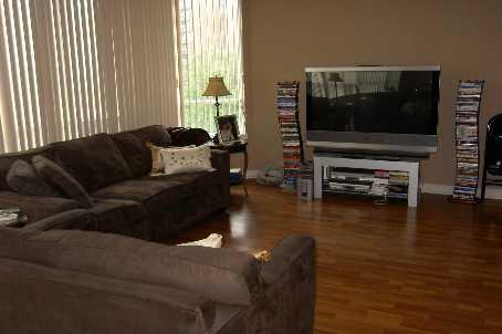 405 - 1101 Steeles Ave W, Condo with 2 bedrooms, 2 bathrooms and 1 parking in Toronto ON | Image 5