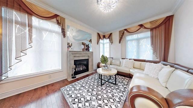 2 Fierheller Crt, House detached with 4 bedrooms, 4 bathrooms and 3 parking in Markham ON | Image 33