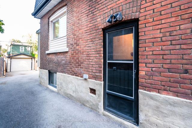 42 Harris Ave, House detached with 4 bedrooms, 3 bathrooms and 2 parking in Toronto ON | Image 28