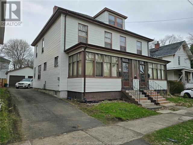 32 - 34 Henry St, House other with 6 bedrooms, 2 bathrooms and null parking in Moncton NB | Image 1