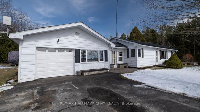 190 Concession Rd 8 E, House detached with 3 bedrooms, 1 bathrooms and 7 parking in Tiny ON | Image 25