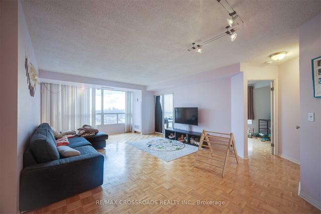 3008 - 7 Concorde Pl, Condo with 2 bedrooms, 2 bathrooms and 1 parking in Toronto ON | Image 10