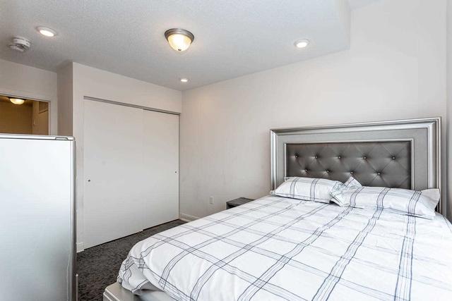 55 - 100 Dufay Rd, Townhouse with 2 bedrooms, 2 bathrooms and 1 parking in Brampton ON | Image 3