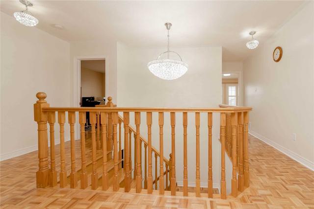 271 Discovery Tr, House detached with 4 bedrooms, 4 bathrooms and 6 parking in Vaughan ON | Image 18