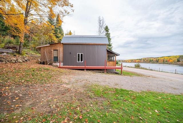 5355 Matawachan Road, House detached with 3 bedrooms, 1 bathrooms and 4 parking in Greater Madawaska ON | Image 10
