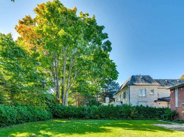 43 Stratheden Rd, House detached with 5 bedrooms, 5 bathrooms and 6 parking in Toronto ON | Image 32