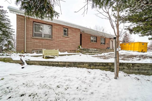 12084 Hurontario St, House detached with 3 bedrooms, 1 bathrooms and 11 parking in Brampton ON | Image 6